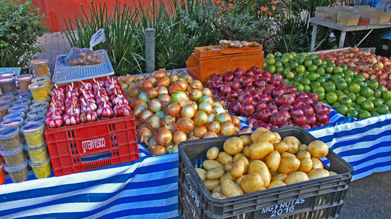 AABL - Feira - Batata, Cebola, alho...